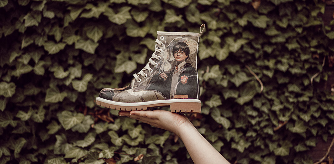 DOGO-Boot mit Harry Potter Motiv