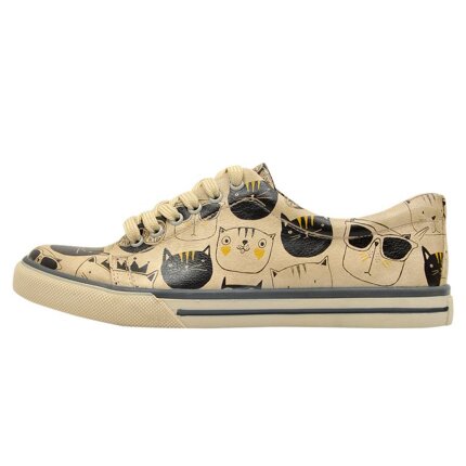 Bunte Sneaker mit schönen Motiven und kreativen Designs - Dogo Sneaker - Monochrome Cats im DOGO Onlineshop bestellen!