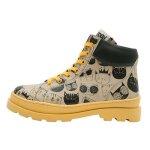 Bunte Boots mit schönen Motiven und kreativen...