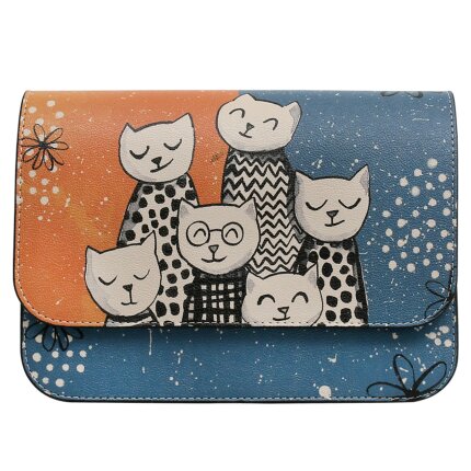 Bunte Taschen mit schönen Motiven und kreativen Designs - Dogo Y Generation Clutch - Family Portrait im DOGO Onlineshop bestellen!