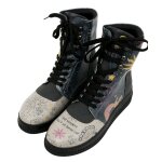 DOGO Future Boots - And Wonders How It All Turns Out