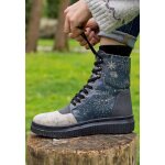 DOGO Future Boots - And Wonders How It All Turns Out