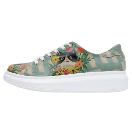 Bunte Sneaker mit schönen Motiven und kreativen Designs - Dogo Myra - Sweet Escape im DOGO Onlineshop bestellen!