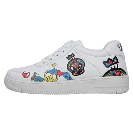 Bunte Sneaker mit schönen Motiven und kreativen Designs - Dice WB Sneakers - Tweety Love im DOGO Onlineshop