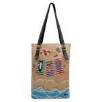 Bunte Taschen mit schönen Motiven und kreativen Designs - Dogo Tall Bag - Cats on the Beach im DOGO Onlineshop bestellen!