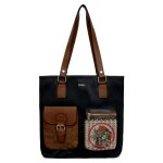 Bunte Taschen mit schönen Motiven und kreativen...