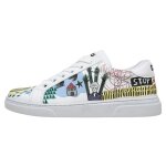 Bunte Sneaker mit schönen Motiven und kreativen...