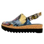 Bunte Sandalen mit schönen Motiven und kreativen...