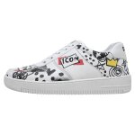 Bunte Sneaker mit schönen Motiven und kreativen...
