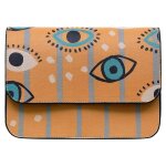 Bunte Taschen mit schönen Motiven und kreativen...