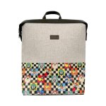 Bunte Taschen mit schönen Motiven und kreativen...