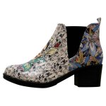 Bunte Boots mit schönen Motiven und kreativen...